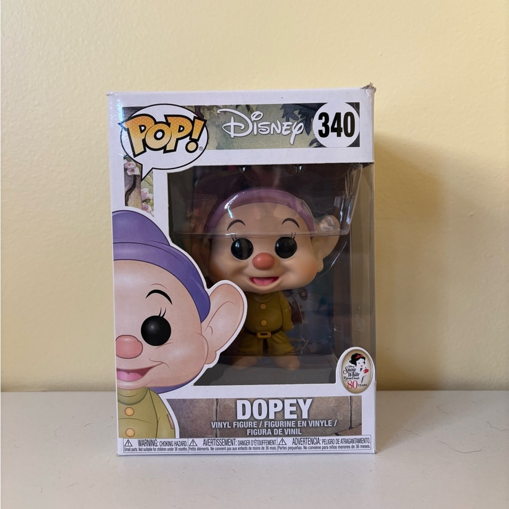 Pop Figure Snow White Dopey Vinyl Figurine